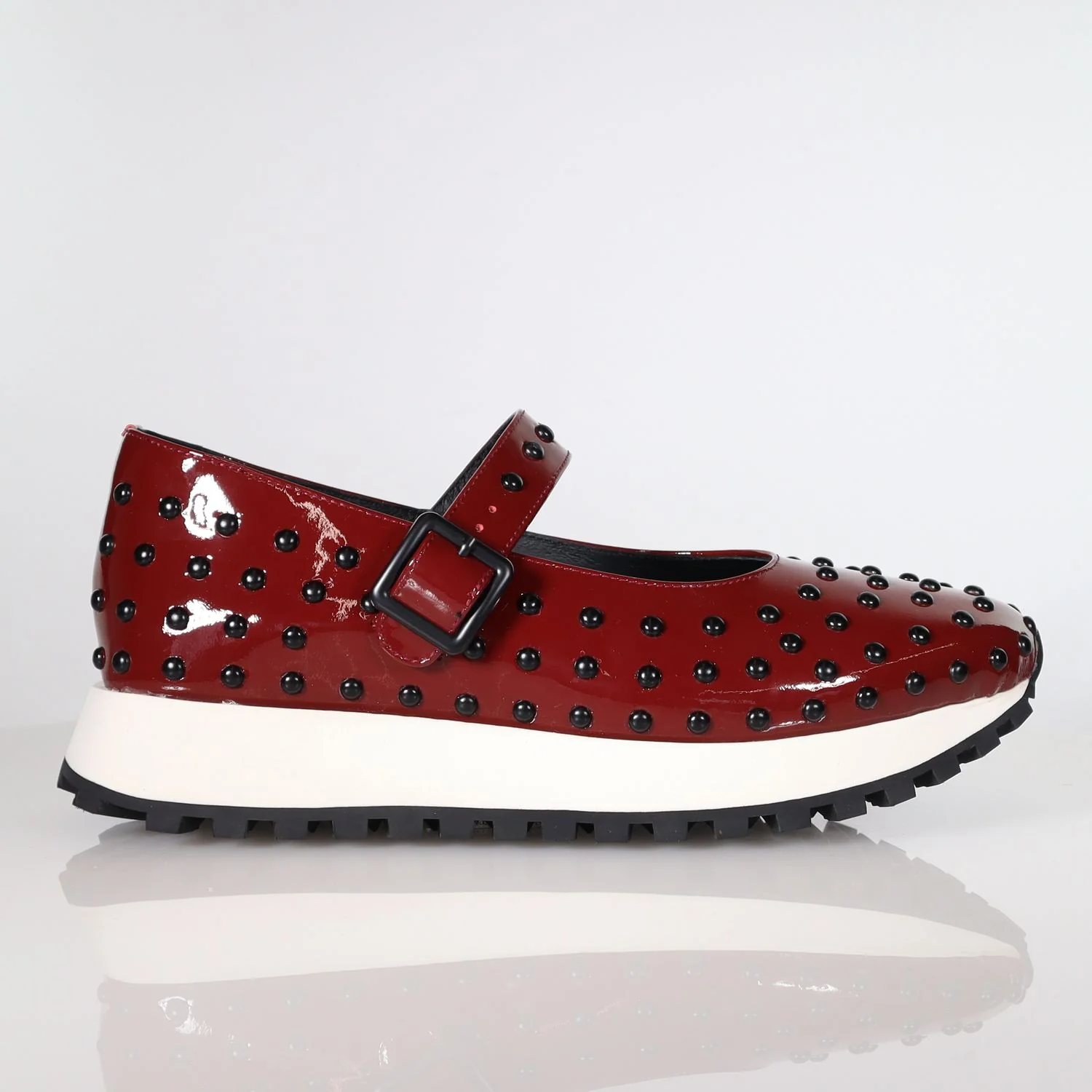 37 SAMPLE -BRINLEY STUD/DARK CHERRY PATENT