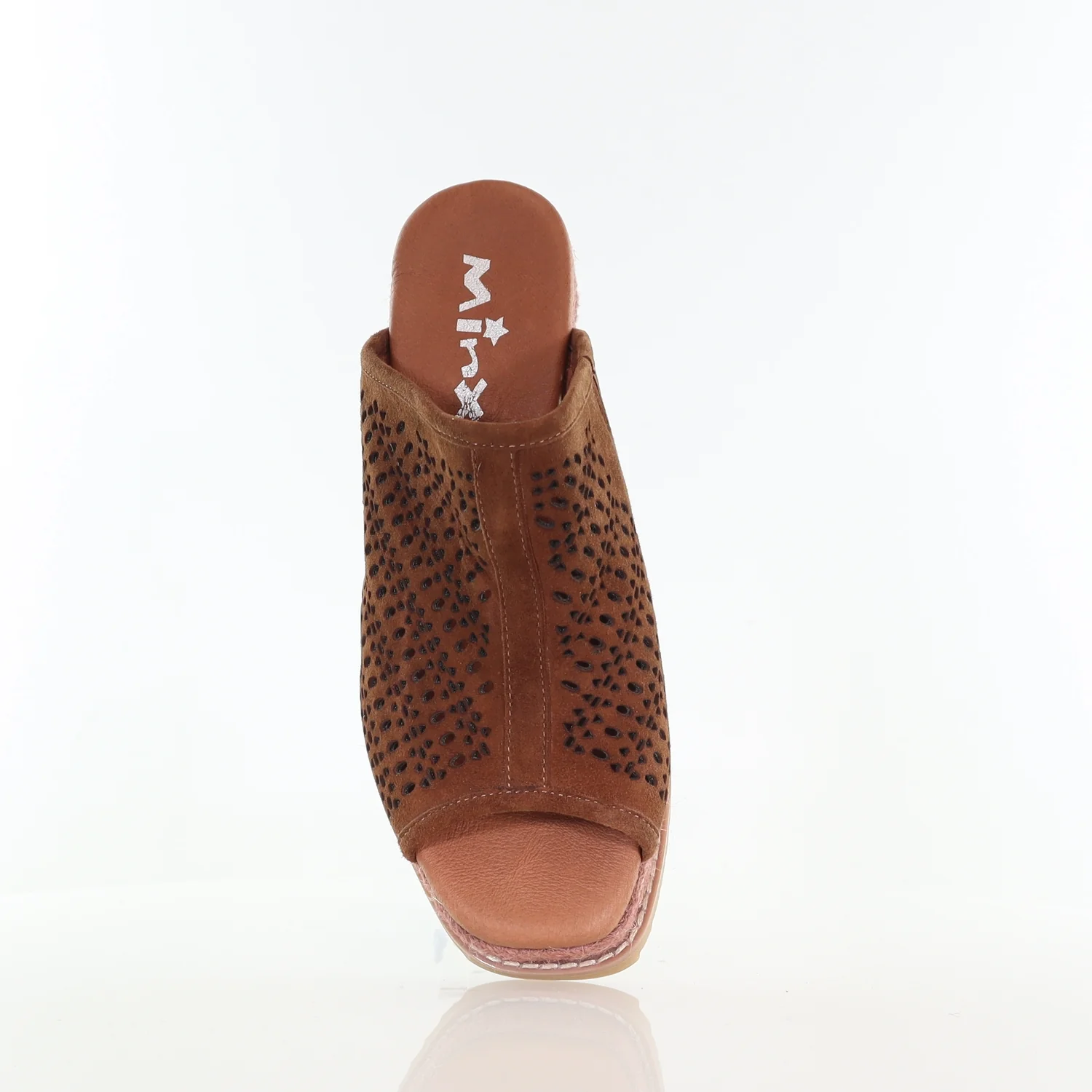 37 SAMPLE - DASH/COGNAC SUEDE - Image 2