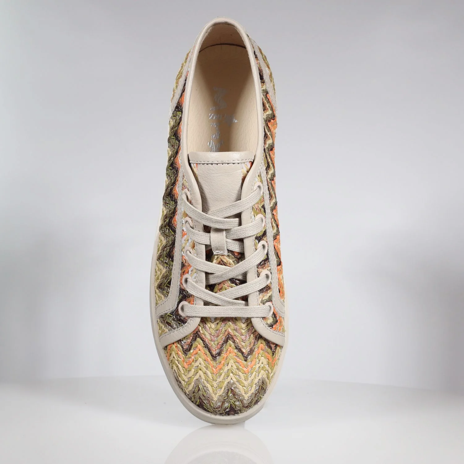 37 SAMPLE - RAFI/ALMOND ZIG - Image 2