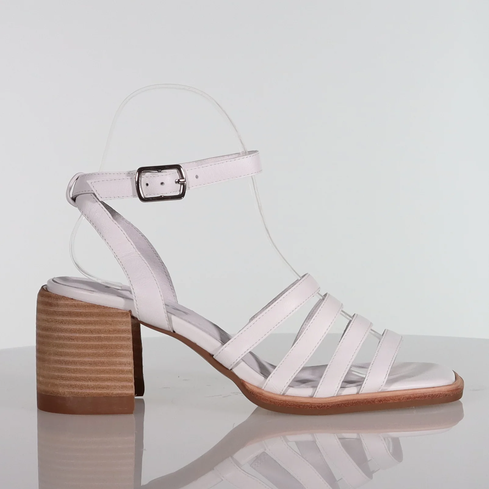 37 SAMPLE - SAMBA/WHITE