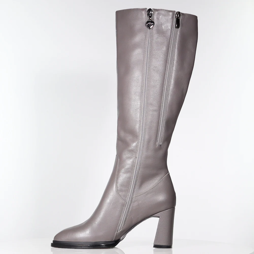 37 SAMPLE - VOGUE/COOL GREY NAPPA - Image 2