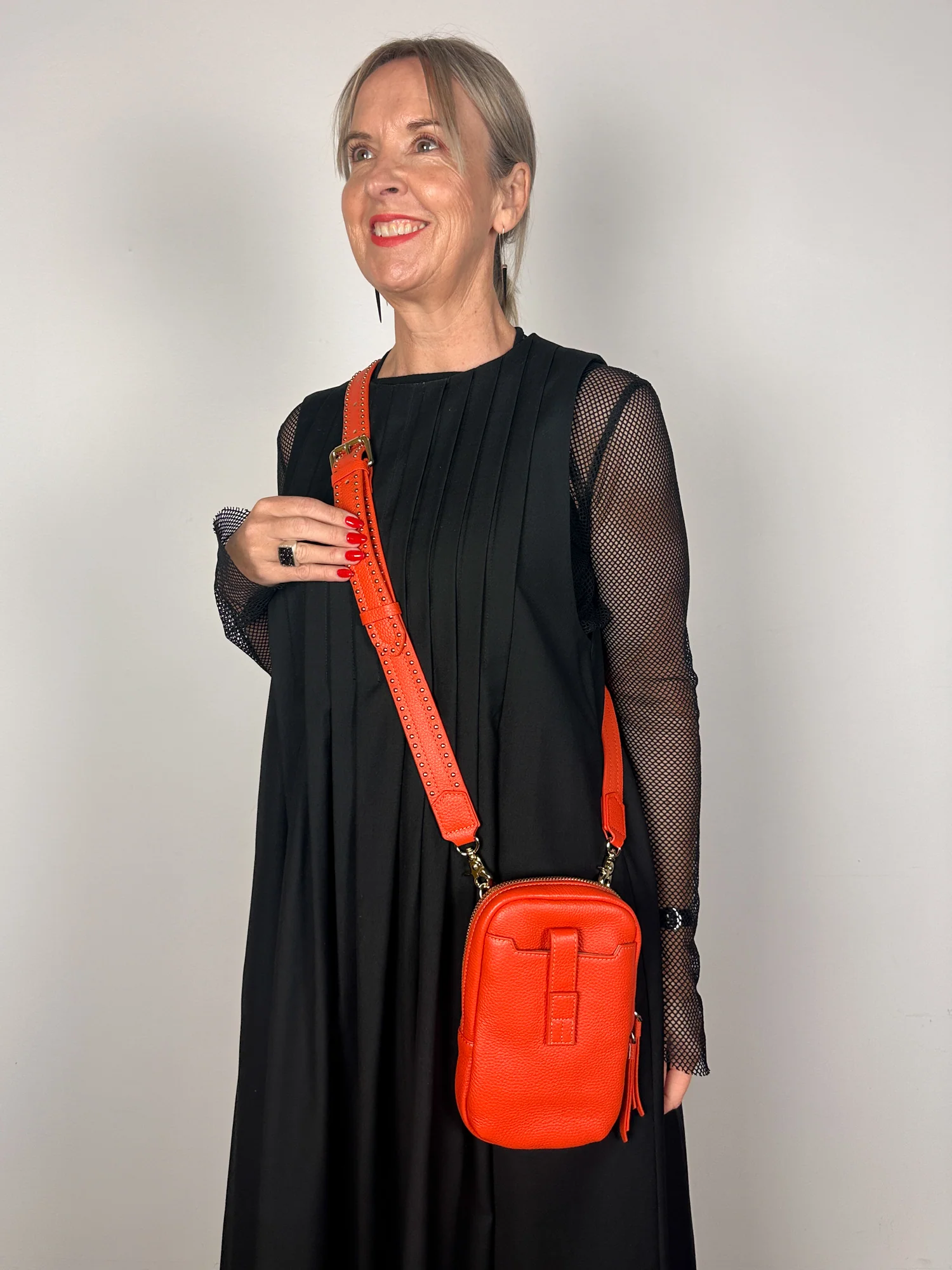 Dial Up Jet Setter - Leather Crossbody Phone Bag - Image 67