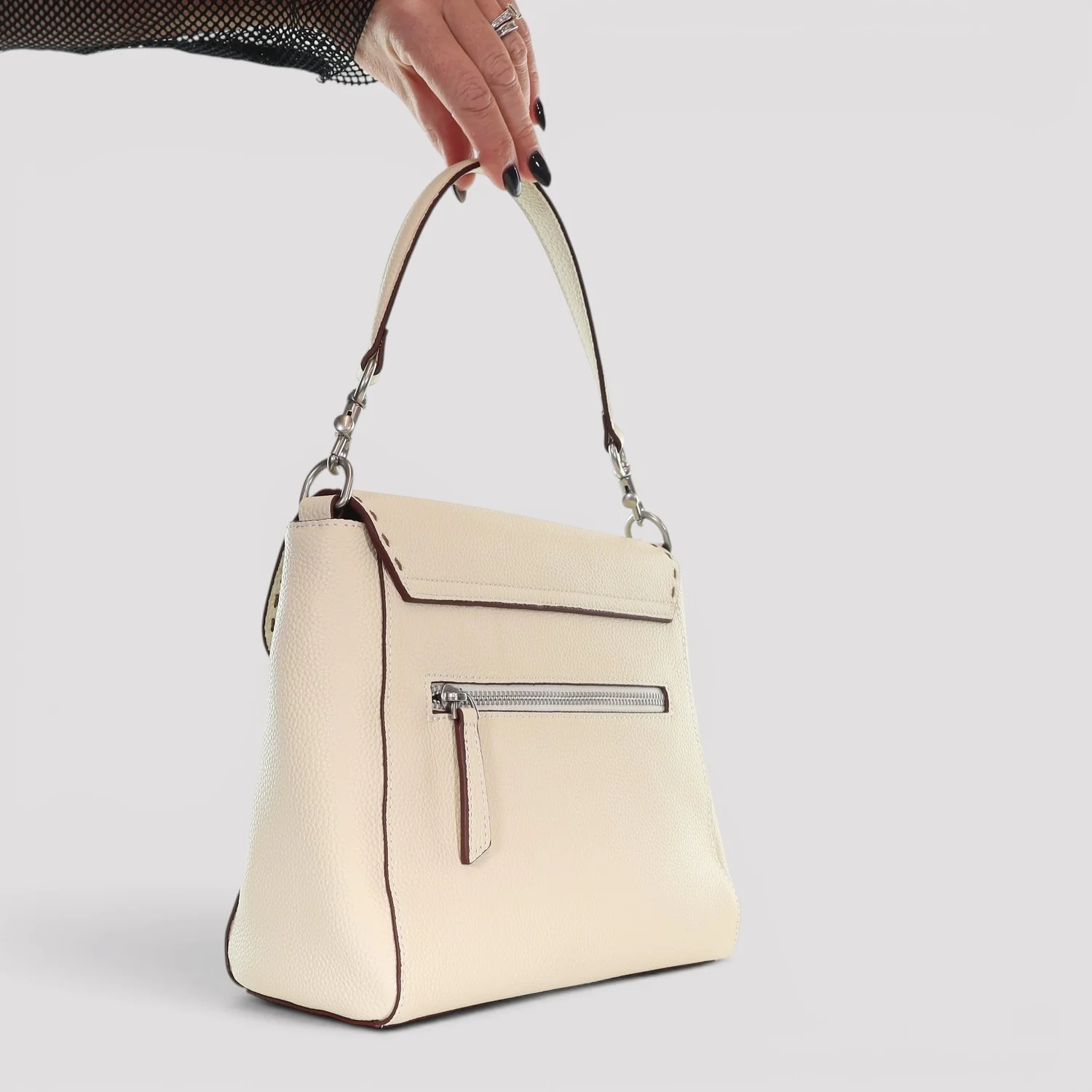 HOOKED ON YOU - Leather Crossbody Handbag - Image 15