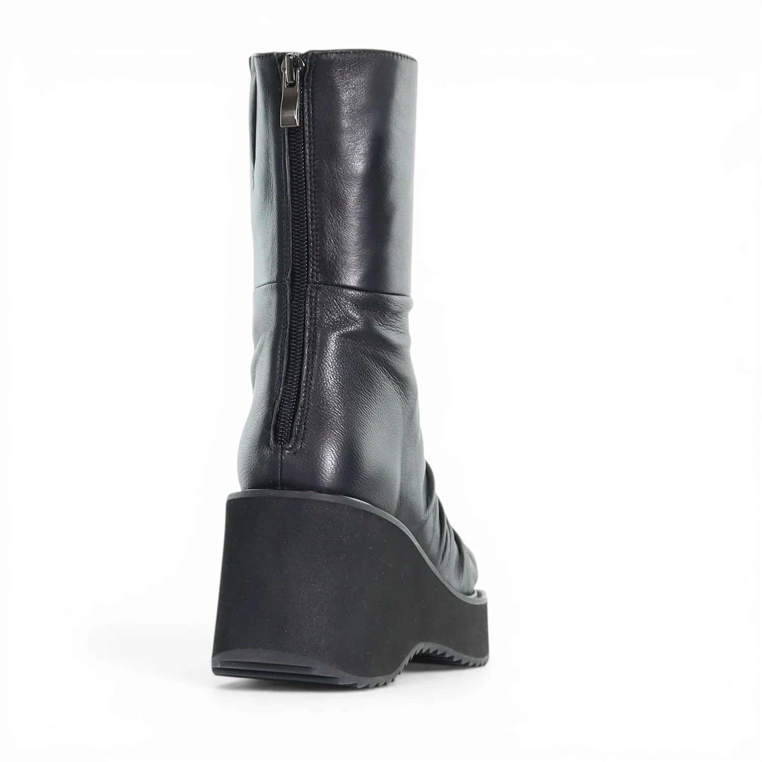 Mia Tall - Image 3