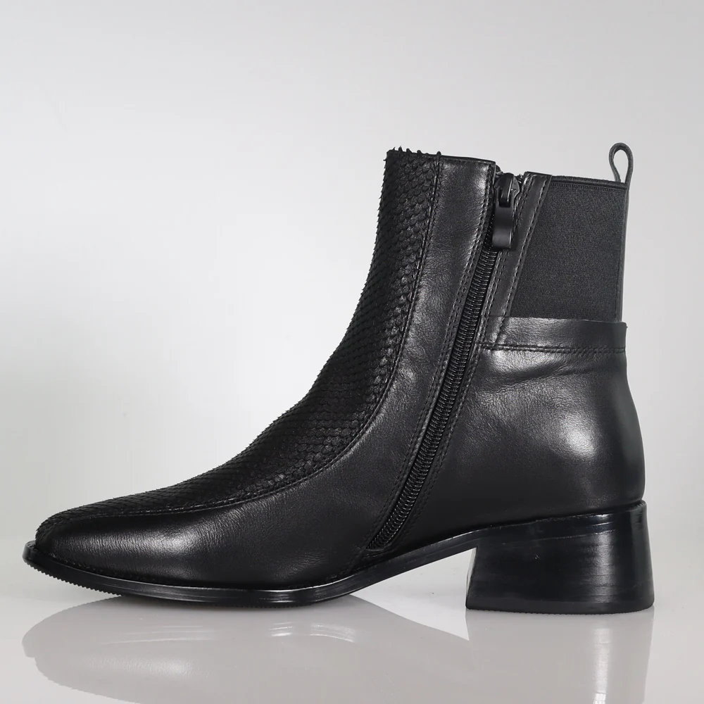 Strider - Last Pairs - Image 15