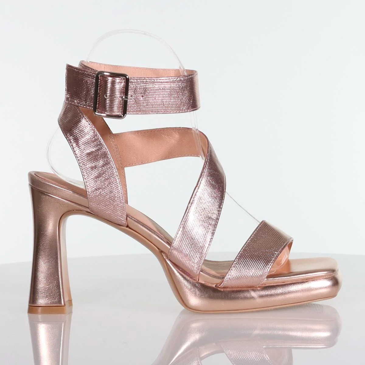 Vera - Last Pairs - Image 3