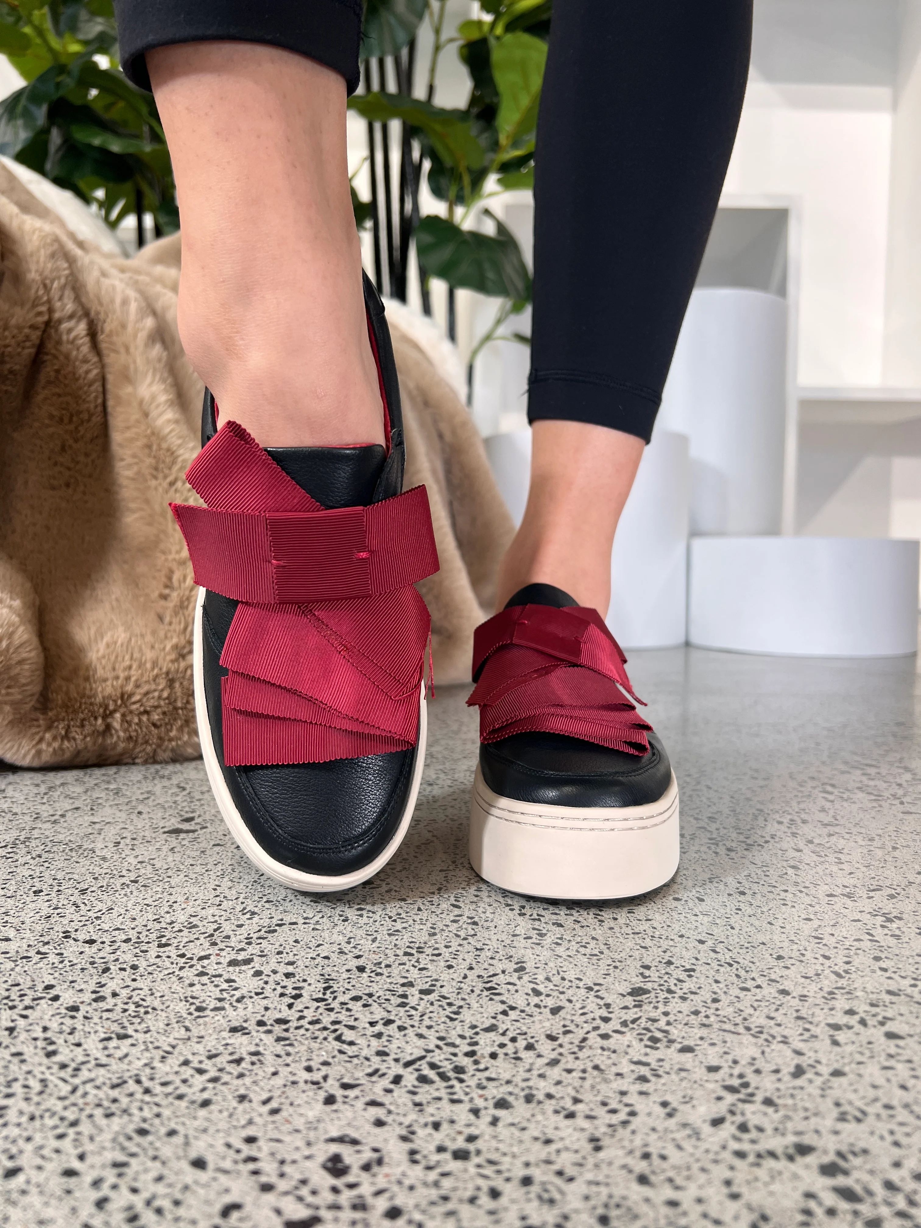 Yoko - Leather Platform Sneaker - Image 10